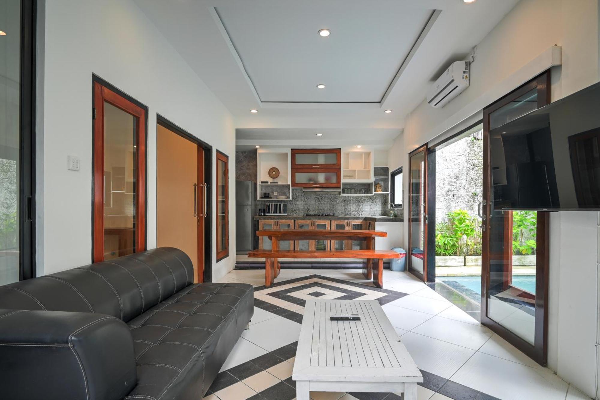 Catta Ii Near Oberoi Villa Seminyak (Bali)