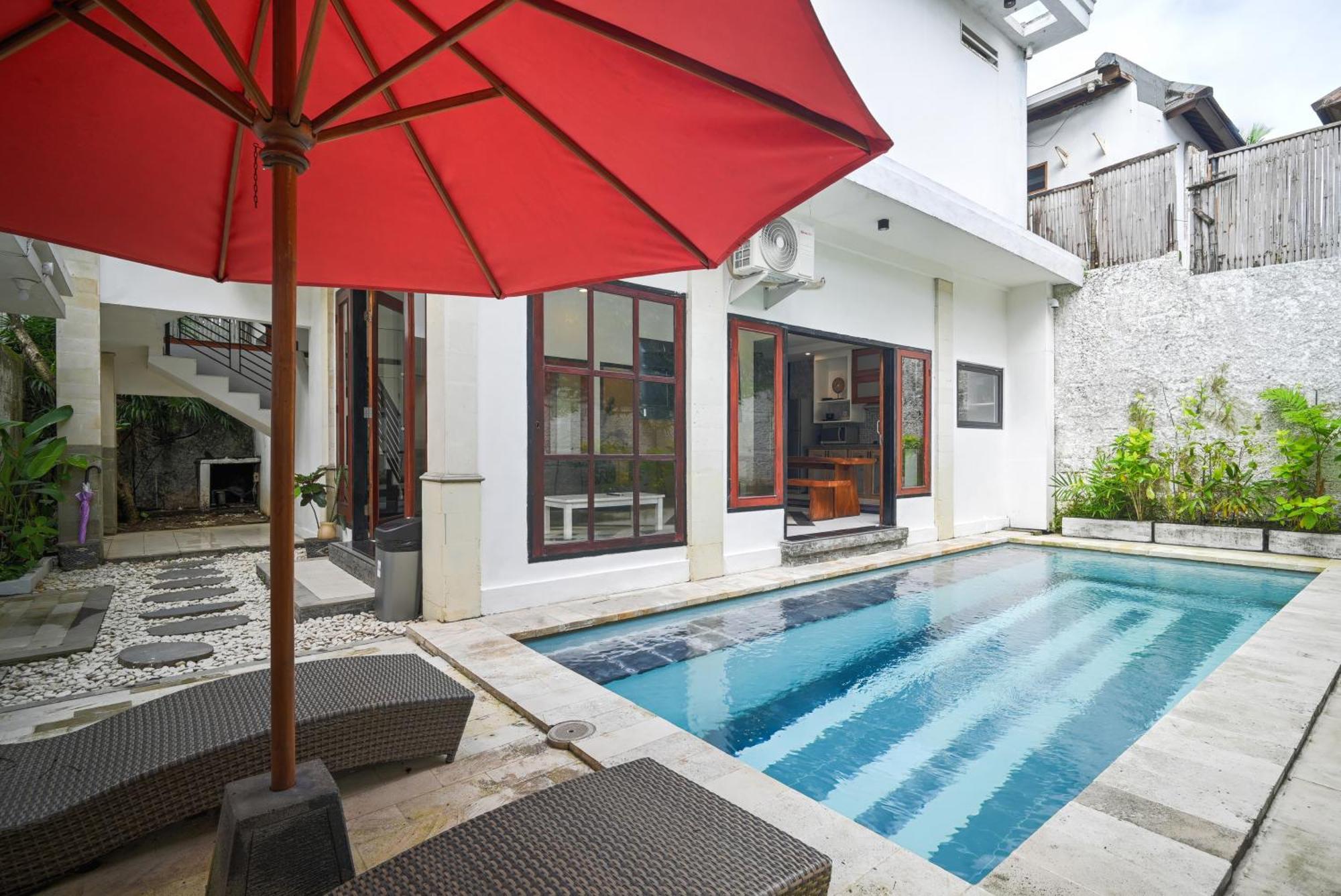 Villa Catta Ii Near Oberoi Seminyak (Bali)